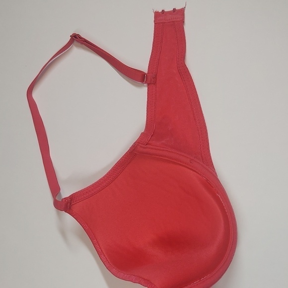 Marilyn Monroe Fuchsia Pink Bra Size 34D - Picture 9 of 9